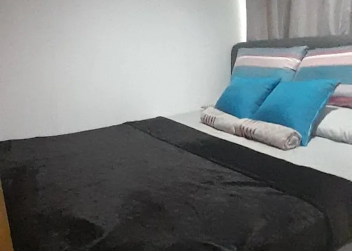 Aparthotel Urban Nest Staycation 3*