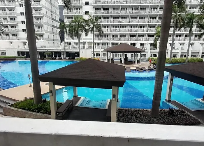 Aparthotel Urban Nest Staycation